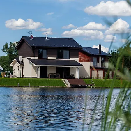 Golfbay Vila